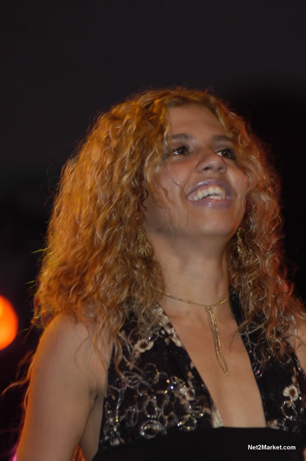 Azucar Negra - Air Jamaica Jazz & Blues 2005 - The Art Of Music - Cinnamon Hill Golf Course, Rose Hall, Montego Bay - Negril Travel Guide, Negril Jamaica WI - http://www.negriltravelguide.com - info@negriltravelguide.com...!