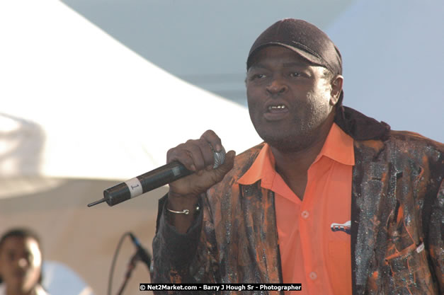 Sugar Minott at Tru-Juice Rebel Salute 2008 - The 15th staging of Tru-Juice Rebel Salute, Saturday, January 12, 2008, Port Kaiser Sports Club, St. Elizabeth, Jamaica W.I. - Photographs by Net2Market.com - Barry J. Hough Sr, Photographer - Negril Travel Guide, Negril Jamaica WI - http://www.negriltravelguide.com - info@negriltravelguide.com...!