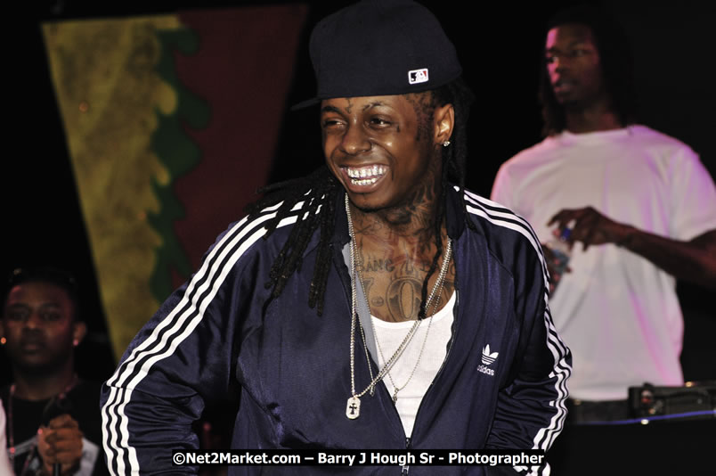 Lil Wayne @ Red Stripe Reggae Sumfest 2008 International Night 2, Catherine Hall, Montego Bay - Saturday, July 19, 2008 - Reggae Sumfest 2008 July 13 - July 19, 2008 - Photographs by Net2Market.com - Barry J. Hough Sr. Photojournalist/Photograper - Photographs taken with a Nikon D300 - Negril Travel Guide, Negril Jamaica WI - http://www.negriltravelguide.com - info@negriltravelguide.com...!