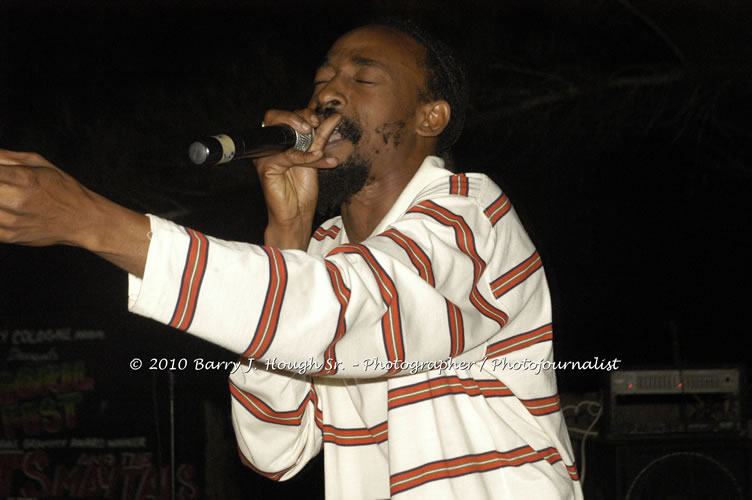 Toots and the Maytals - Grammy Award Winner @ Negril Fest - Presented by Money Cologne Promotions - Special Guest Star Jamaica Michael Jackson, Stama, Adeebe - Backed by Hurricane Band, MC Rev. BB on January 6, 2010 @ Roots Bamboo, Norman Manley Boulevard, Negril, Westmoreland, Jamaica W.I. - Photographs by Net2Market.com - Barry J. Hough Sr, Photographer/Photojournalist - The Negril Travel Guide - Negril's and Jamaica's Number One Concert Photography Web Site with over 40,000 Jamaican Concert photographs Published -  Negril Travel Guide, Negril Jamaica WI - http://www.negriltravelguide.com - info@negriltravelguide.com...!