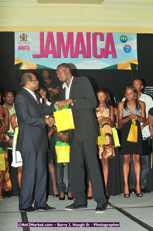 Jamaica's Olympic Athletes Reception at the Ritz Carlton - The City of Montego Bay Welcomes Our 2008 Olympians - Western Motorcade - Civic Ceremony - A Salute To Our Beijing Heros - Ritz Carlton Golf & Spa Resort, Montego Bay, Jamaica - Tuesday, October 7, 2008 - Photographs by Net2Market.com - Barry J. Hough Sr. Photojournalist/Photograper - Photographs taken with a Nikon D300 - Negril Travel Guide, Negril Jamaica WI - http://www.negriltravelguide.com - info@negriltravelguide.com...!