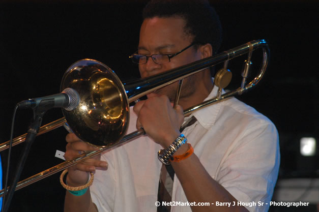 Antonio Saxton - Air Jamaica Jazz & Blues Festival 2007 - The Art of Music -  Thursday, January 25th - 10th Anniversary - Air Jamaica Jazz & Blues Festival 2007 - The Art of Music - Tuesday, January 23 - Saturday, January 27, 2007, The Aqueduct on Rose Hall, Montego Bay, Jamaica - Negril Travel Guide, Negril Jamaica WI - http://www.negriltravelguide.com - info@negriltravelguide.com...!