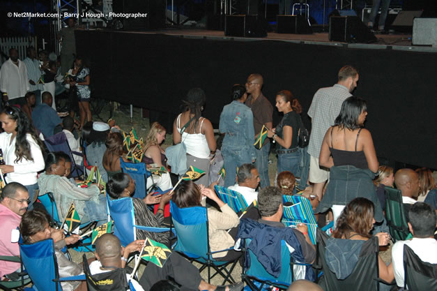 Audience & Venue - Air Jamaica Jazz & Blues Festival 2007 - The Art of Music - Thursday, January 26th - 10th Anniversary - The Aqueduct on Rose Hall - Air Jamaica Jazz & Blues Festival 2007 - The Art of Music - Tuesday, January 23 - Saturday, January 27, 2007, The Aqueduct on Rose Hall, Montego Bay, Jamaica - Negril Travel Guide, Negril Jamaica WI - http://www.negriltravelguide.com - info@negriltravelguide.com...!