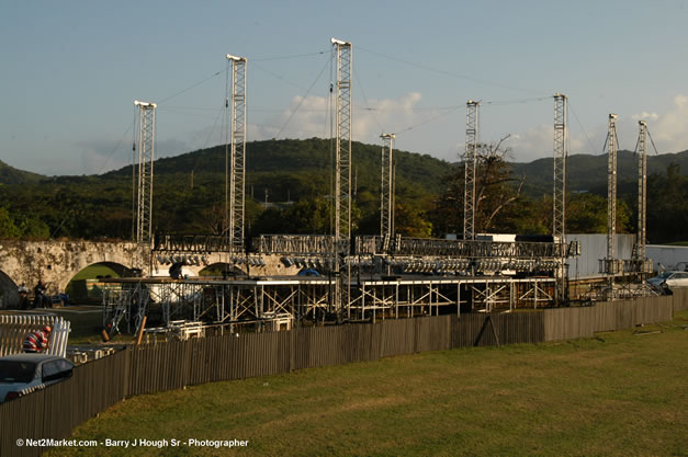 The Aqueduct Venue Under Construction - Monday, January 22th - 10th Anniversary - Air Jamaica Jazz & Blues Festival 2007 - The Art of Music - Tuesday, January 23 - Saturday, January 27, 2007, The Aqueduct on Rose Hall, Montego Bay, Jamaica - Negril Travel Guide, Negril Jamaica WI - http://www.negriltravelguide.com - info@negriltravelguide.com...!