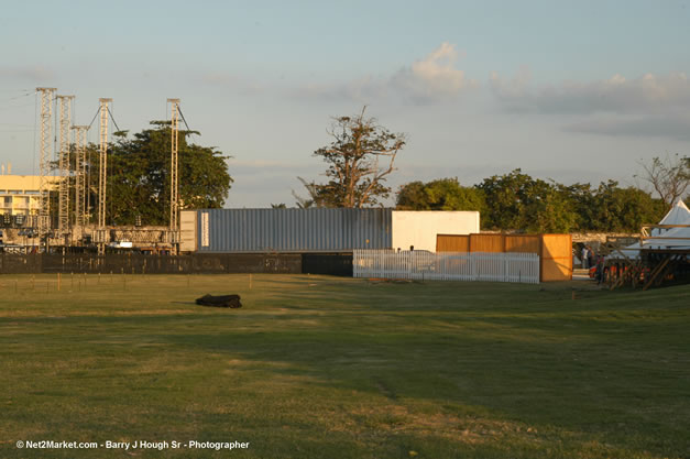 The Aqueduct Venue Under Construction - Monday, January 22th - 10th Anniversary - Air Jamaica Jazz & Blues Festival 2007 - The Art of Music - Tuesday, January 23 - Saturday, January 27, 2007, The Aqueduct on Rose Hall, Montego Bay, Jamaica - Negril Travel Guide, Negril Jamaica WI - http://www.negriltravelguide.com - info@negriltravelguide.com...!