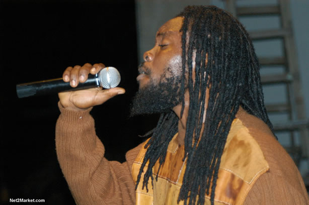 Reggae Superstar - Bush Man @ Bourbon Beach with Boddy Dread & Singing Honour - Presented by Our Music Promotions - Omar & Ama-Donna - Saturday, May 14, 2005 - Negril Travel Guide, Negril Jamaica WI - http://www.negriltravelguide.com - info@negriltravelguide.com...!