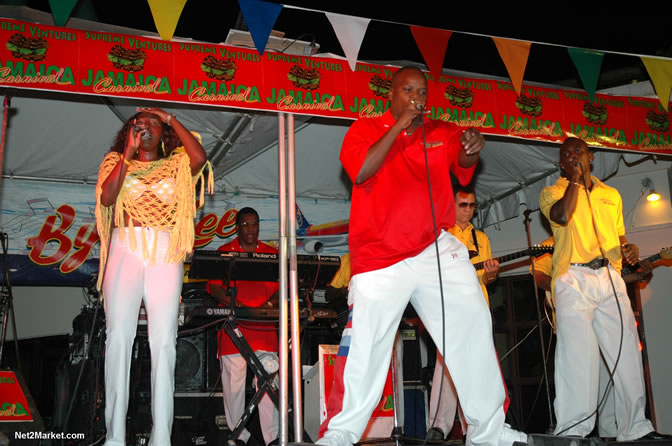 Supreme Ventures Jamaica Presents: The Legendary Bryon Lee & The Dragonaires @ The Jungle, Norman Manley Boulevard, Negril, Jamaica -  Featuring: Roger G - Sweet Voice, Oscar B - Mr. Dynamite, Jumo - Winer Bwoy, Ashley - Miss Energy, Guest Selector - DJ Sunshine, and MC Jerry D - Negril Travel Guide, Negril Jamaica WI - http://www.negriltravelguide.com - info@negriltravelguide.com...!