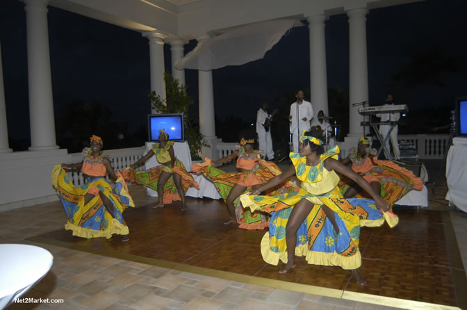 The Ritz Carlton Caribbean Cocktail Reception, Montego Bay - Caribbean MarketPlace 2005 by the Caribbean Hotel Association - Negril Travel Guide, Negril Jamaica WI - http://www.negriltravelguide.com - info@negriltravelguide.com...!