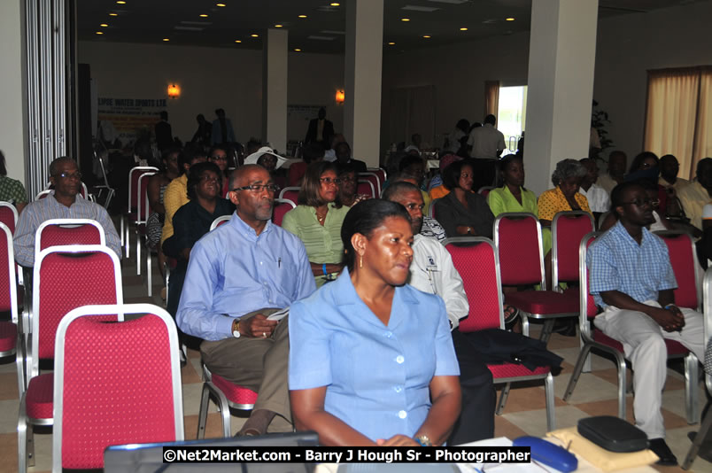 Investment & Business Forum - Brand Jamaica @ Grand Palladium Resort & Spa [Fiesta] - Thursday, August 7, 2008 - Hanover Homecoming Foundation LTD Jamaica - Wherever you roam ... Hanover bids you ... come HOME - Sunday, August 3 to Saturday, August 9, 2008 - Hanover Jamaica - Photographs by Net2Market.com - Barry J. Hough Sr. Photojournalist/Photograper - Photographs taken with a Nikon D300 - Negril Travel Guide, Negril Jamaica WI - http://www.negriltravelguide.com - info@negriltravelguide.com...!