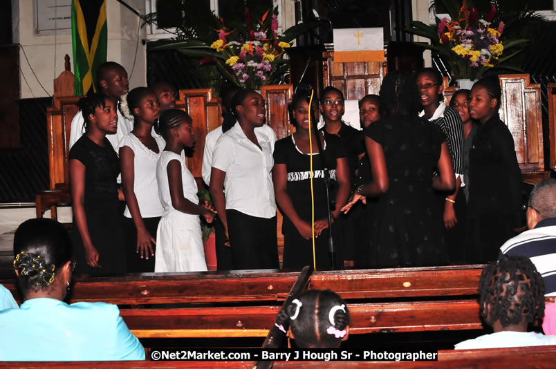 Lucea United Church - Unitied Church in Jamaica and Cayman Islands - Worship Service & Celebration of the Sacrament of Holy Communion - Special Guests: Hanover Homecoming Foundation & His excellency The Most Honourable Professor Sir Kenneth Hall Governor General of Jamaica - Sunday, August 3, 2008 - Hanover Homecoming Foundation LTD Jamaica - Wherever you roam ... Hanover bids you ... come HOME - Sunday, August 3 to Saturday, August 9, 2008 - Hanover Jamaica - Photographs by Net2Market.com - Barry J. Hough Sr. Photojournalist/Photograper - Photographs taken with a Nikon D300 - Negril Travel Guide, Negril Jamaica WI - http://www.negriltravelguide.com - info@negriltravelguide.com...!