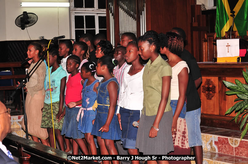 Lucea United Church - Unitied Church in Jamaica and Cayman Islands - Worship Service & Celebration of the Sacrament of Holy Communion - Special Guests: Hanover Homecoming Foundation & His excellency The Most Honourable Professor Sir Kenneth Hall Governor General of Jamaica - Sunday, August 3, 2008 - Hanover Homecoming Foundation LTD Jamaica - Wherever you roam ... Hanover bids you ... come HOME - Sunday, August 3 to Saturday, August 9, 2008 - Hanover Jamaica - Photographs by Net2Market.com - Barry J. Hough Sr. Photojournalist/Photograper - Photographs taken with a Nikon D300 - Negril Travel Guide, Negril Jamaica WI - http://www.negriltravelguide.com - info@negriltravelguide.com...!