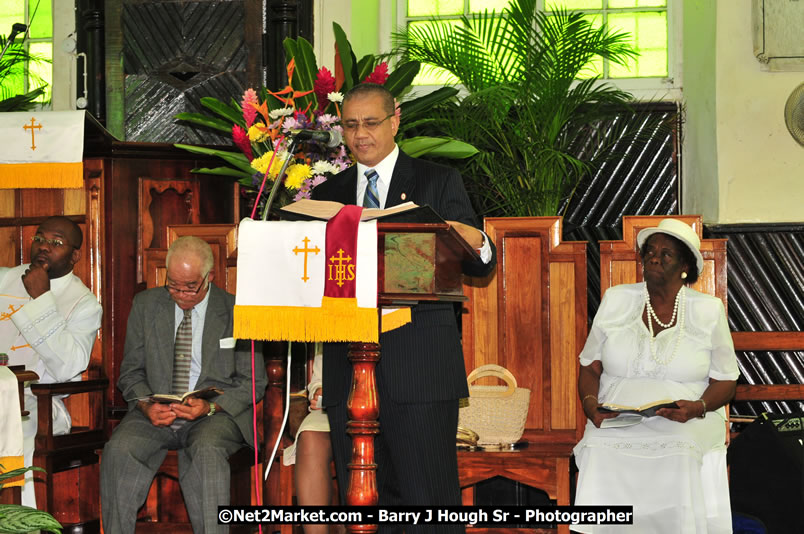 Lucea United Church - Unitied Church in Jamaica and Cayman Islands - Worship Service & Celebration of the Sacrament of Holy Communion - Special Guests: Hanover Homecoming Foundation & His excellency The Most Honourable Professor Sir Kenneth Hall Governor General of Jamaica - Sunday, August 3, 2008 - Hanover Homecoming Foundation LTD Jamaica - Wherever you roam ... Hanover bids you ... come HOME - Sunday, August 3 to Saturday, August 9, 2008 - Hanover Jamaica - Photographs by Net2Market.com - Barry J. Hough Sr. Photojournalist/Photograper - Photographs taken with a Nikon D300 - Negril Travel Guide, Negril Jamaica WI - http://www.negriltravelguide.com - info@negriltravelguide.com...!