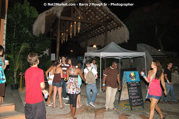 Hybrid Go Ultra - Glamous Life @ Rick's Cafe, Negri, West End - South Beach's most talked about exclusive event for the mature and beautiful - Friday, August 3, 2007, Rick's Cafe, West End, Negril, Westmoreland, Jamaica - Negril Travel Guide.com, Negril Jamaica WI - http://www.negriltravelguide.com - info@negriltravelguide.com...!