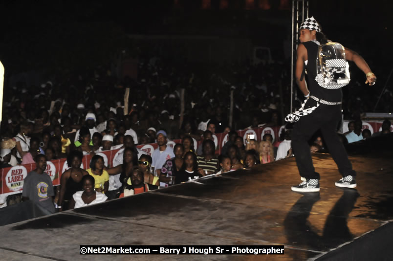 International Dancehall Queen Competition - Big Head Promotions Presents the Red Label Wine Dancehall Queen Competition - Saturday, July 26, 2008 @ Pier One, Montego Bay, Jamaica W.I. - Photographs by Net2Market.com - Barry J. Hough Sr. Photojournalist/Photograper - Photographs taken with a Nikon D300 - Negril Travel Guide, Negril Jamaica WI - http://www.negriltravelguide.com - info@negriltravelguide.com...!