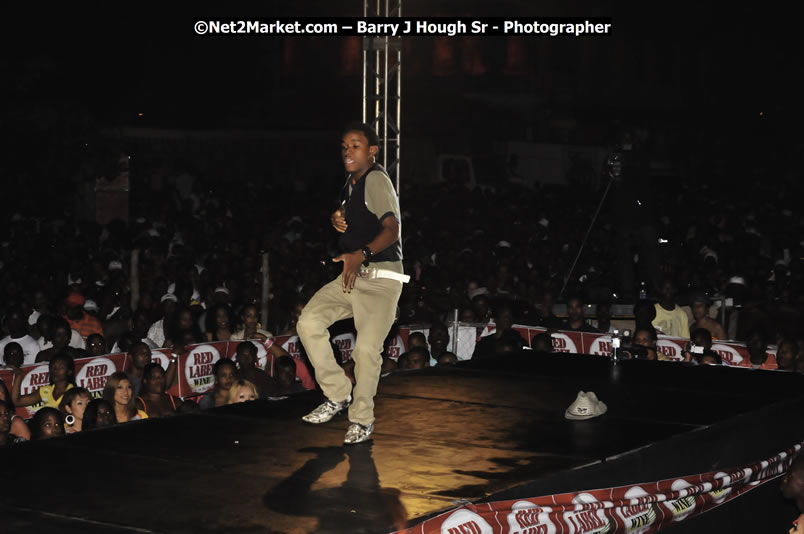 International Dancehall Queen Competition - Big Head Promotions Presents the Red Label Wine Dancehall Queen Competition - Saturday, July 26, 2008 @ Pier One, Montego Bay, Jamaica W.I. - Photographs by Net2Market.com - Barry J. Hough Sr. Photojournalist/Photograper - Photographs taken with a Nikon D300 - Negril Travel Guide, Negril Jamaica WI - http://www.negriltravelguide.com - info@negriltravelguide.com...!