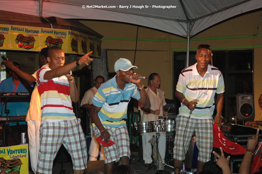 Jamaica Carnival 2007 @ The Jungle, Friday, March 2, 2007, The Jungle, Norman Manley Boulevard, Negril, Westmoreland, Jamaica W.I. - Negril Travel Guide, Negril Jamaica WI - http://www.negriltravelguide.com - info@negriltravelguide.com...!