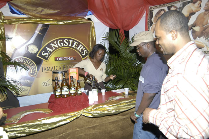 Around The Venue - Air Jamaica Jazz & Blues 2005 - The Art Of Music - Cinnamon Hill Golf Course, Rose Hall, Montego Bay - Negril Travel Guide, Negril Jamaica WI - http://www.negriltravelguide.com - info@negriltravelguide.com...!