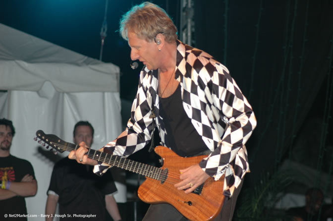 Air Supply - Air Jamaica Jazz & Blues Festival 2006 - The Art of Music - Cinnamon Hill Golf Club - Rosehall Resort & Country Club, Montego Bay, Jamaica W.I. - Thursday, Friday 27, 2006 - Negril Travel Guide, Negril Jamaica WI - http://www.negriltravelguide.com - info@negriltravelguide.com...!