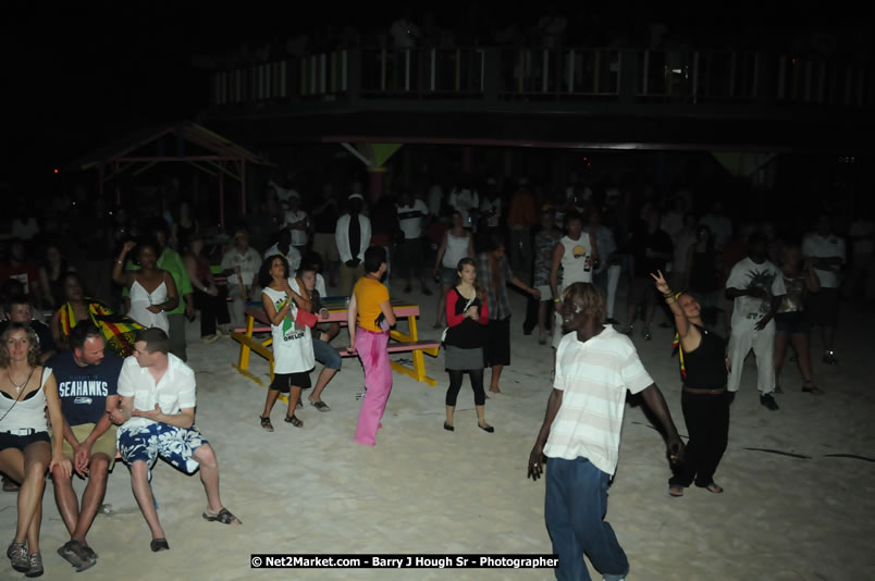 Leroy Sibbles and Gregory Isaacs at Bourbon Beach - Monday, February 11, 2008 - Bourbon Beach, Norman Manley Boulevard, Negril, Westmoreland, Jamaica W.I. - Photographs by Net2Market.com - Barry J. Hough Sr, Photographer - Negril Travel Guide, Negril Jamaica WI - http://www.negriltravelguide.com - info@negriltravelguide.com...!