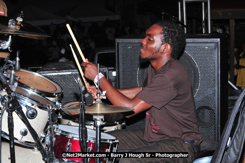 Lucea Cross the Harbour @ Lucea Car Park - All Day Event - Cross the Harbour Swim, Boat Rides, and Entertainment for the Family - Concert Featuring: Bushman, George Nooksl, Little Hero, Bushi One String, Dog Rice and many local Artists - Friday, August 1, 2008 - Lucea, Hanover Jamaica - Photographs by Net2Market.com - Barry J. Hough Sr. Photojournalist/Photograper - Photographs taken with a Nikon D300 - Negril Travel Guide, Negril Jamaica WI - http://www.negriltravelguide.com - info@negriltravelguide.com...!