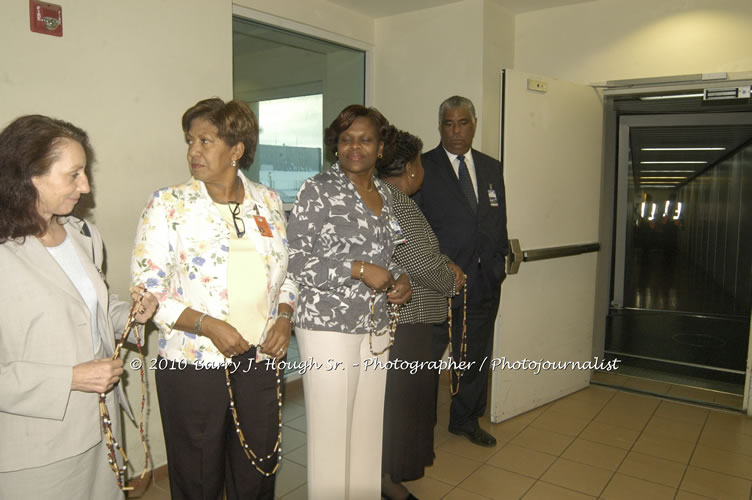 US Airways Inaugurtes New Service from Phoenix Sky Harbor International Airport to Sangster International Airport, Friday, December 18, 2009, Sangster International Airport, Montego Bay, St. James, Jamaica W.I. - Photographs by Net2Market.com - Barry J. Hough Sr, Photographer/Photojournalist - The Negril Travel Guide - Negril's and Jamaica's Number One Concert Photography Web Site with over 40,000 Jamaican Concert photographs Published -  Negril Travel Guide, Negril Jamaica WI - http://www.negriltravelguide.com - info@negriltravelguide.com...!