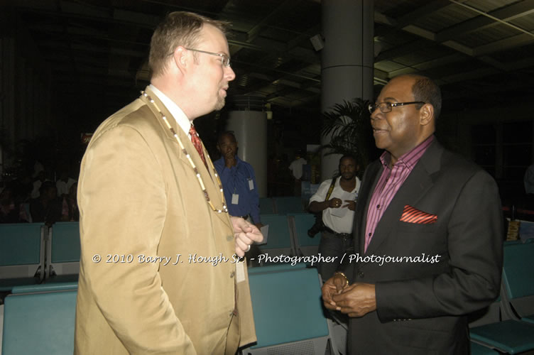 US Airways Inaugurtes New Service from Phoenix Sky Harbor International Airport to Sangster International Airport, Friday, December 18, 2009, Sangster International Airport, Montego Bay, St. James, Jamaica W.I. - Photographs by Net2Market.com - Barry J. Hough Sr, Photographer/Photojournalist - The Negril Travel Guide - Negril's and Jamaica's Number One Concert Photography Web Site with over 40,000 Jamaican Concert photographs Published -  Negril Travel Guide, Negril Jamaica WI - http://www.negriltravelguide.com - info@negriltravelguide.com...!