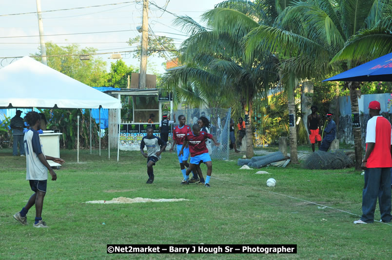 Marley Magic Traffic Jam - Celebrity Football @ Spring Break - Saturday, March 21, 2009 - Also Featuring: Kelley, Capleton, Junior Reid, Spragga Benz, Wayne Marshall, Munga, Romaine Virgo,Embee, Bango Herman, Flava K, Whisky Baggio, Andrew and Wadda Blood, Black Am I, Packa, Venue at Waz Beach, Norman Manley Boulevard, Negril Westmoreland, Jamaica - Saturday, March 21, 2009 - Photographs by Net2Market.com - Barry J. Hough Sr, Photographer/Photojournalist - Negril Travel Guide, Negril Jamaica WI - http://www.negriltravelguide.com - info@negriltravelguide.com...!