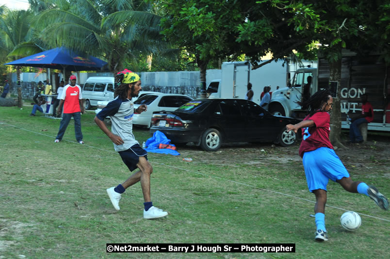 Marley Magic Traffic Jam - Celebrity Football @ Spring Break - Saturday, March 21, 2009 - Also Featuring: Kelley, Capleton, Junior Reid, Spragga Benz, Wayne Marshall, Munga, Romaine Virgo,Embee, Bango Herman, Flava K, Whisky Baggio, Andrew and Wadda Blood, Black Am I, Packa, Venue at Waz Beach, Norman Manley Boulevard, Negril Westmoreland, Jamaica - Saturday, March 21, 2009 - Photographs by Net2Market.com - Barry J. Hough Sr, Photographer/Photojournalist - Negril Travel Guide, Negril Jamaica WI - http://www.negriltravelguide.com - info@negriltravelguide.com...!