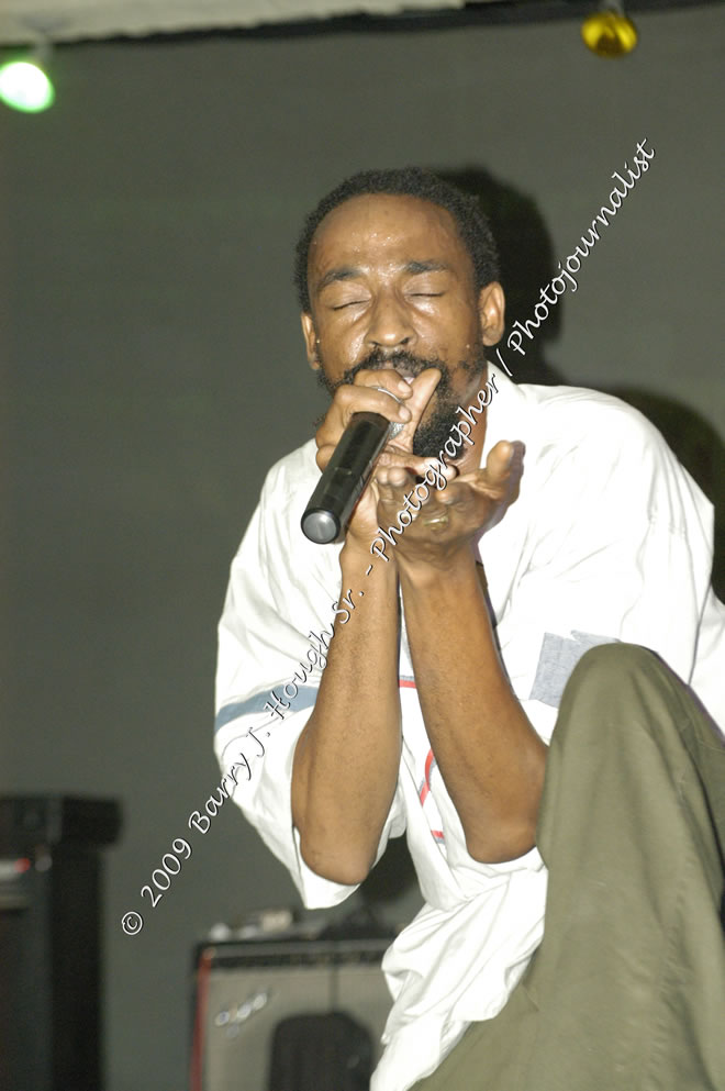  Luciano "Live in Concert" Negril Escape Resort & Spa, Openning Acts: Justice Merchant, and Timmi Burrell, Backing Band: JAH Messenjah, One Love Reggae Summer Series, West End, Negril, Westmoreland, Jamaica W.I. - Tuesday, August 11, 2009 - Photographs by Barry J. Hough Sr. Photojournalist/Photograper - Photographs taken with a Nikon D70, D100, or D300 - Negril Travel Guide, Negril Jamaica WI - http://www.negriltravelguide.com - info@negriltravelguide.com...!