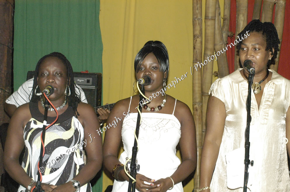  Luciano "Live in Concert" Negril Escape Resort & Spa, Openning Acts: Justice Merchant, and Timmi Burrell, Backing Band: JAH Messenjah, One Love Reggae Summer Series, West End, Negril, Westmoreland, Jamaica W.I. - Tuesday, August 11, 2009 - Photographs by Barry J. Hough Sr. Photojournalist/Photograper - Photographs taken with a Nikon D70, D100, or D300 - Negril Travel Guide, Negril Jamaica WI - http://www.negriltravelguide.com - info@negriltravelguide.com...!