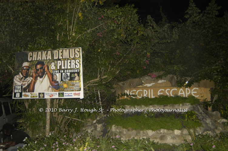 Chaka Demus & Pliers - Live In Concert @ Negril Escape Resort and Spa, December 8, 2009, One Love Drive, West End, Negril, Westmoreland, Jamaica W.I. - Photographs by Net2Market.com - Barry J. Hough Sr, Photographer/Photojournalist - Negril Travel Guide, Negril Jamaica WI - http://www.negriltravelguide.com - info@negriltravelguide.com...!