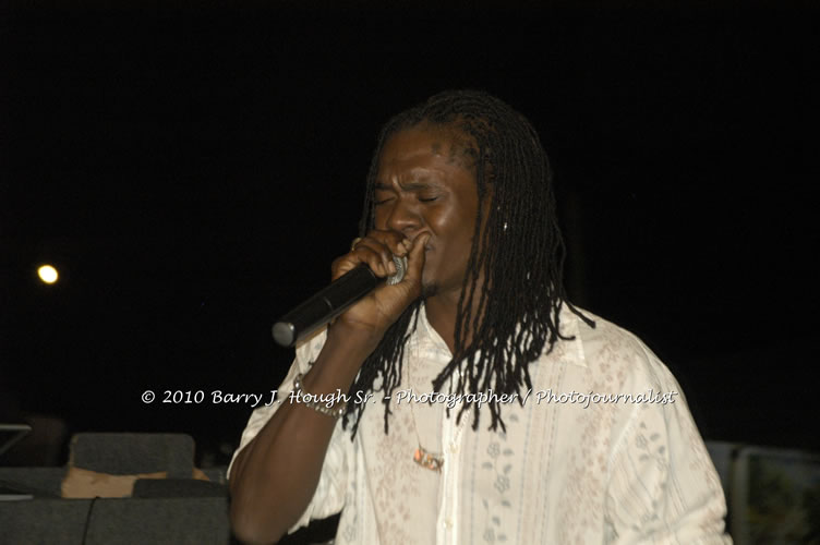 Chaka Demus & Pliers - Live In Concert @ Negril Escape Resort and Spa, December 8, 2009, One Love Drive, West End, Negril, Westmoreland, Jamaica W.I. - Photographs by Net2Market.com - Barry J. Hough Sr, Photographer/Photojournalist - Negril Travel Guide, Negril Jamaica WI - http://www.negriltravelguide.com - info@negriltravelguide.com...!