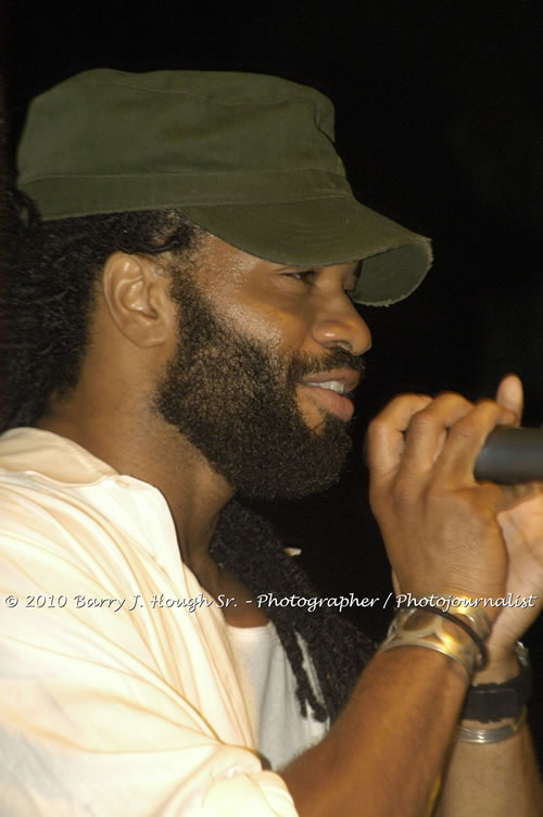 Julian Marley - Grammy Nominee & Son of the Legend Bob Marley - Live in Concert - Also featuring Ras Noble, Power Drill, Iron Head, & Robin Banks - Backing Band Roots Warrior, plus DJ Gemini @ One Love Reggae Concerts Series 09/10 @ Negril Escape Resort & Spa, February 2, 2010, One Love Drive, West End, Negril, Westmoreland, Jamaica W.I. - Photographs by Net2Market.com - Barry J. Hough Sr, Photographer/Photojournalist - The Negril Travel Guide - Negril's and Jamaica's Number One Concert Photography Web Site with over 40,000 Jamaican Concert photographs Published -  Negril Travel Guide, Negril Jamaica WI - http://www.negriltravelguide.com - info@negriltravelguide.com...!