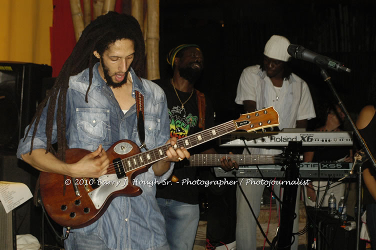 Julian Marley - Grammy Nominee & Son of the Legend Bob Marley - Live in Concert - Also featuring Ras Noble, Power Drill, Iron Head, & Robin Banks - Backing Band Roots Warrior, plus DJ Gemini @ One Love Reggae Concerts Series 09/10 @ Negril Escape Resort & Spa, February 2, 2010, One Love Drive, West End, Negril, Westmoreland, Jamaica W.I. - Photographs by Net2Market.com - Barry J. Hough Sr, Photographer/Photojournalist - The Negril Travel Guide - Negril's and Jamaica's Number One Concert Photography Web Site with over 40,000 Jamaican Concert photographs Published -  Negril Travel Guide, Negril Jamaica WI - http://www.negriltravelguide.com - info@negriltravelguide.com...!