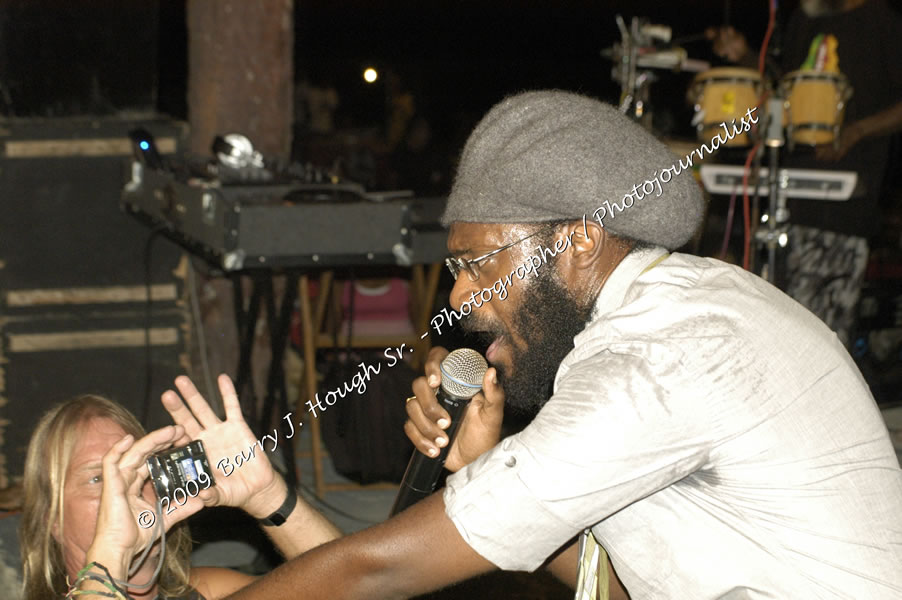  Tarrus Riley - Live in Concert - at the One Love Reggae Concert Series 09/10 @ Negril Escape Resort & Spa - Also Featuring: Mistic Bowie, Monday Justice, Cash, Dean Frazier - DJ Gemini - MC Oliver Cargill, Negril Escape Resort & Spa, One Love Drive, West End, Negril, Westmoreland, Jamaica W.I. - Tuesday, November 17, 2009 - Photographs by Net2Market.com - Barry J. Hough Sr, Photographer / Photojournalist - Photos taken with a Nikon D70, D100, or D300 - Negril Travel Guide, Negril Jamaica WI - http://www.negriltravelguide.com - info@negriltravelguide.com...!