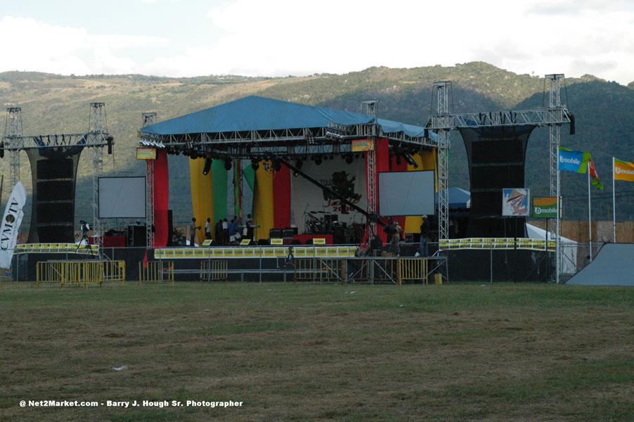 Tru Juice Rebel Salute 2006 - Reggae's Premiere Roots Festival - Pre-Show Venue Photos -Port Kaiser Sports Club, Saturday, January 14, 2006 - Negril Travel Guide, Negril Jamaica WI - http://www.negriltravelguide.com - info@negriltravelguide.com...!