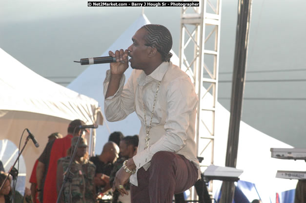 Busy Signal at Tru-Juice Rebel Salute 2008 - The 15th staging of Tru-Juice Rebel Salute, Saturday, January 12, 2008, Port Kaiser Sports Club, St. Elizabeth, Jamaica W.I. - Photographs by Net2Market.com - Barry J. Hough Sr, Photographer - Negril Travel Guide, Negril Jamaica WI - http://www.negriltravelguide.com - info@negriltravelguide.com...!