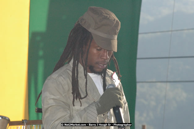 Jah Cure at Tru-Juice Rebel Salute 2008 - The 15th staging of Tru-Juice Rebel Salute, Saturday, January 12, 2008, Port Kaiser Sports Club, St. Elizabeth, Jamaica W.I. - Photographs by Net2Market.com - Barry J. Hough Sr, Photographer - Negril Travel Guide, Negril Jamaica WI - http://www.negriltravelguide.com - info@negriltravelguide.com...!