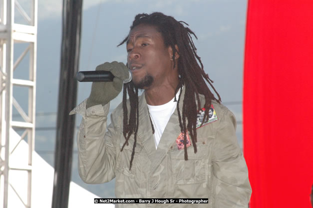 Jah Cure at Tru-Juice Rebel Salute 2008 - The 15th staging of Tru-Juice Rebel Salute, Saturday, January 12, 2008, Port Kaiser Sports Club, St. Elizabeth, Jamaica W.I. - Photographs by Net2Market.com - Barry J. Hough Sr, Photographer - Negril Travel Guide, Negril Jamaica WI - http://www.negriltravelguide.com - info@negriltravelguide.com...!