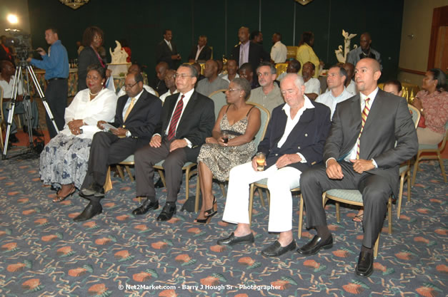 Red Cap Porters Awards - Minister of Tourism, Hon. Edmund Bartlett - Director of Tourism, Basil Smith - Friday, December 14, 2007 - Holiday Inn Sunspree, Montego Bay, Jamaica W.I. - Photographs by Net2Market.com - Barry J. Hough Sr, Photographer - Negril Travel Guide, Negril Jamaica WI - http://www.negriltravelguide.com - info@negriltravelguide.com...!