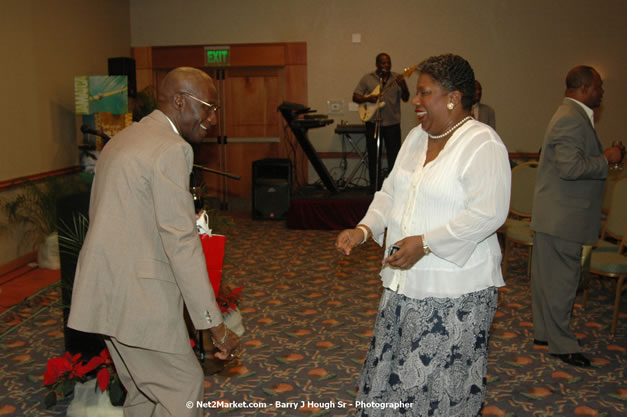 Red Cap Porters Awards - Minister of Tourism, Hon. Edmund Bartlett - Director of Tourism, Basil Smith - Friday, December 14, 2007 - Holiday Inn Sunspree, Montego Bay, Jamaica W.I. - Photographs by Net2Market.com - Barry J. Hough Sr, Photographer - Negril Travel Guide, Negril Jamaica WI - http://www.negriltravelguide.com - info@negriltravelguide.com...!