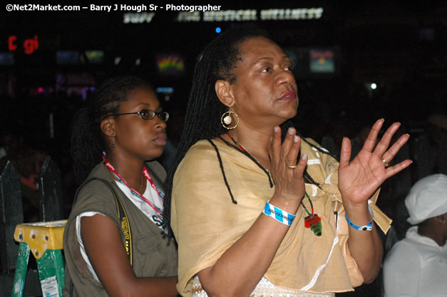 Tarrus Riley - Red Stripe Reggae Sumfest 2007 - Zenith - Saturday, July 21, 2007 - Catherine Hall, Montego Bay, St James, Jamaica W.I. - Negril Travel Guide, Negril Jamaica WI - http://www.negriltravelguide.com - info@negriltravelguide.com...!