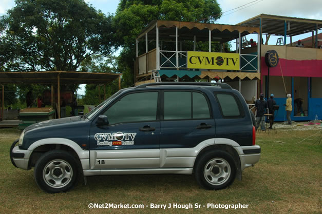 Venue Under Construction - Wednesday, July 18, 2007 - Red Stripe Reggae Sumfest at Catherine Hall, Montego Bay, St Jamaica, Jamaica W.I. - Negril Travel Guide.com, Negril Jamaica WI - http://www.negriltravelguide.com - info@negriltravelguide.com...!