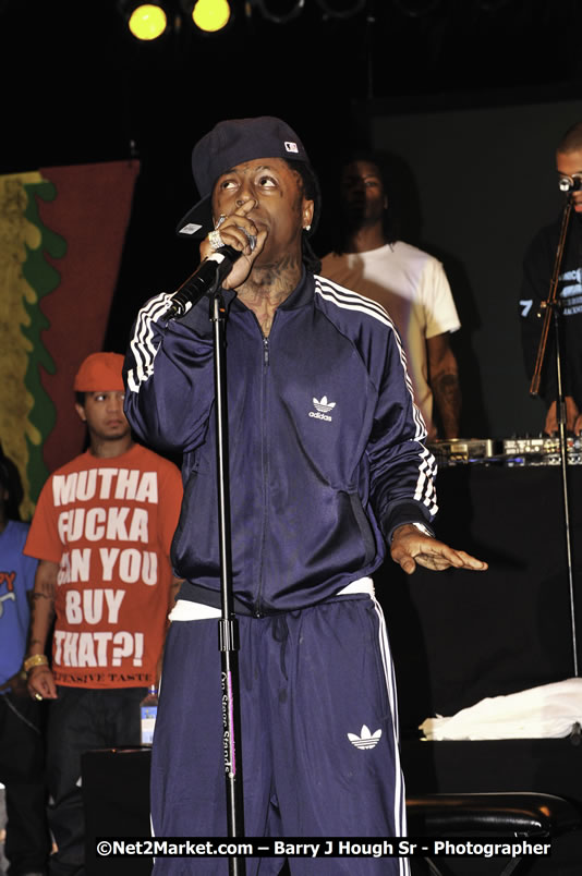 Lil Wayne @ Red Stripe Reggae Sumfest 2008 International Night 2, Catherine Hall, Montego Bay - Saturday, July 19, 2008 - Reggae Sumfest 2008 July 13 - July 19, 2008 - Photographs by Net2Market.com - Barry J. Hough Sr. Photojournalist/Photograper - Photographs taken with a Nikon D300 - Negril Travel Guide, Negril Jamaica WI - http://www.negriltravelguide.com - info@negriltravelguide.com...!