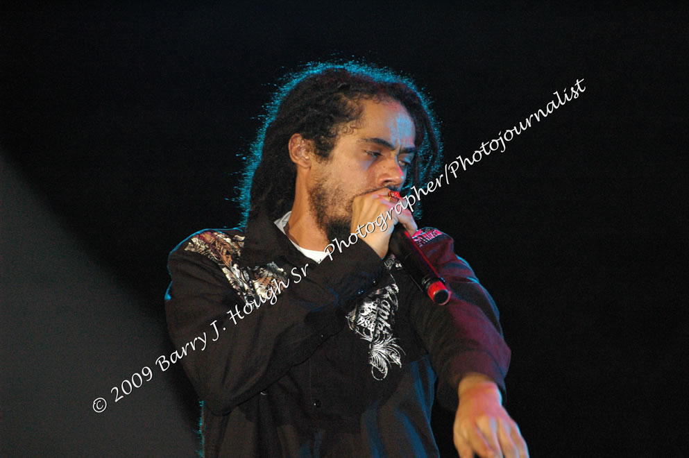 Damian 'Jr. Gong' Marley & NAS @ Reggae Sumfest 2009 - International Night 2 - Reggae Sumfest 2009,Catherine Hall, Montego Bay, St. James, Jamaica W.I. - Saturday, July 25, 2009 - Reggae Sumfest 2009, July 19 - 25, 2009 - Photographs by Net2Market.com - Barry J. Hough Sr. Photojournalist/Photograper - Photographs taken with a Nikon D70, D100, or D300 - Negril Travel Guide, Negril Jamaica WI - http://www.negriltravelguide.com - info@negriltravelguide.com...!