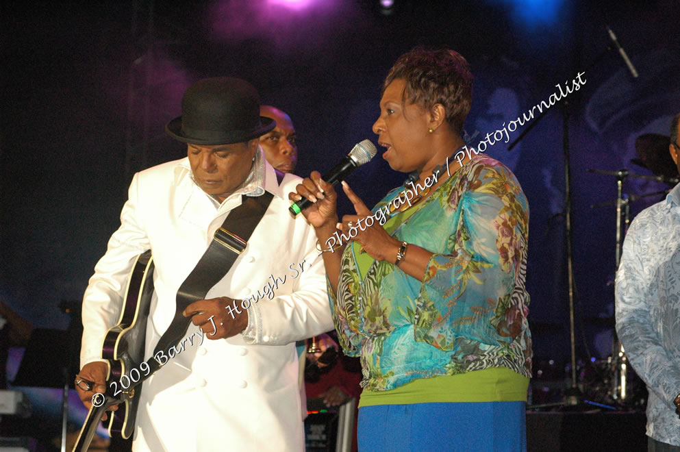  Michael Jackson - A Lifetime Achievement Award was presented to Michael Jackson and received by Tito Jackson @ Reggae Sumfest 2009 - International Night 2 - Reggae Sumfest 2009,Catherine Hall, Montego Bay, St. James, Jamaica W.I. - Saturday, July 25, 2009 - Reggae Sumfest 2009, July 19 - 25, 2009 - Photographs by Net2Market.com - Barry J. Hough Sr. Photojournalist/Photograper - Photographs taken with a Nikon D70, D100, or D300 - Negril Travel Guide, Negril Jamaica WI - http://www.negriltravelguide.com - info@negriltravelguide.com...!