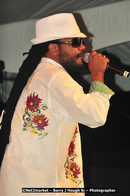 Unite The People An International Reggae Fest, Featuring: Beres Hammond, Coco T, Queen Ifrica, Khalil, Cameal Davis, Iley Dread, Rochelle, Geoffrey Star, Ras Penco, Kool DeLoy, Otis Gayle, J.McKay, Tiney Winey, Venue at Norman Manley Boulevard, Negril, Westmoreland, Jamaica - Saturday, April 4, 2009 - Photographs by Net2Market.com - Barry J. Hough Sr, Photographer/Photojournalist - Negril Travel Guide, Negril Jamaica WI - http://www.negriltravelguide.com - info@negriltravelguide.com...!