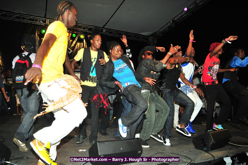 Usain Bolt of Jamaica - The Fastest Man In The World  - Usain Bolt Homecoming Celebrations Concert at the William Knibb High School Play Field, Trelawny - Ice, Ding Dong, Ravers Clavers, D'Angel, Voicemail, RDX and Dancers, Wayne Marshall, Tammi Chynn, Bugle, Nero, Tanya Stephens, Richie Spice, Kip Rich,and Shaggy - Photographs by Net2Market.com - Barry J. Hough Sr. Photojournalist/Photograper - Photographs taken with a Nikon D300 - Negril Travel Guide, Negril Jamaica WI - http://www.negriltravelguide.com - info@negriltravelguide.com...!