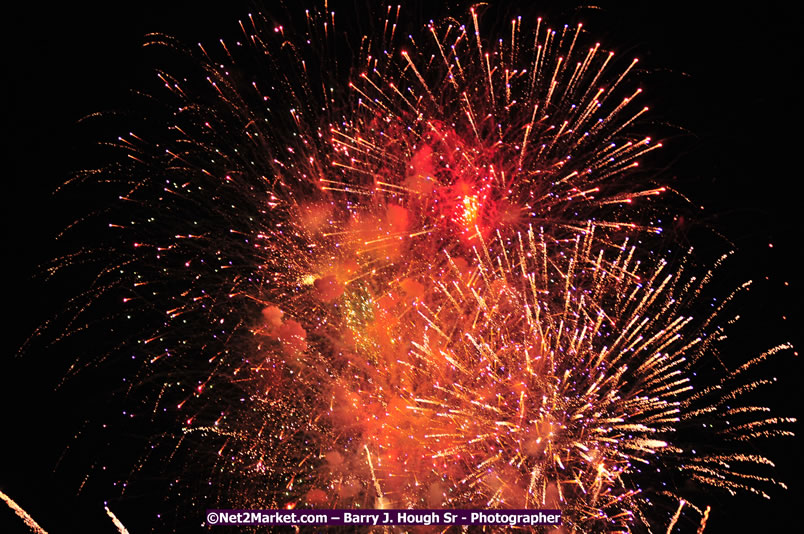 Jamaica's Athletes Celebration - Western Olympics Sports Gala & Trelawny Homecoming - Wednesday, October 8, 2008 - Photographs by Net2Market.com - Barry J. Hough Sr. Photojournalist/Photograper - Photographs taken with a Nikon D300 - Negril Travel Guide, Negril Jamaica WI - http://www.negriltravelguide.com - info@negriltravelguide.com...!