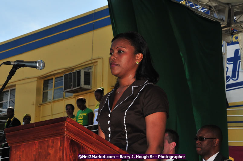 The City of Montego Bay Welcomes Our 2008 Olympians - Western Motorcade - Civic Ceremony - A Salute To Our Beijing Heros - Sam Sharpe Square, Montego Bay, Jamaica - Tuesday, October 7, 2008 - Photographs by Net2Market.com - Barry J. Hough Sr. Photojournalist/Photograper - Photographs taken with a Nikon D300 - Negril Travel Guide, Negril Jamaica WI - http://www.negriltravelguide.com - info@negriltravelguide.com...!